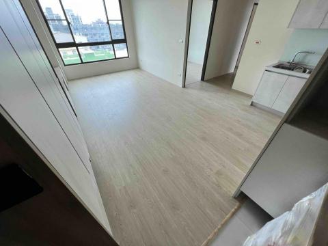 優美聖有限公司 - 8mm. Spc卡扣超耐磨地板