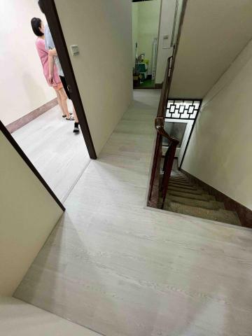 優美聖有限公司 - 5.5mm  Spc卡扣超耐磨地板