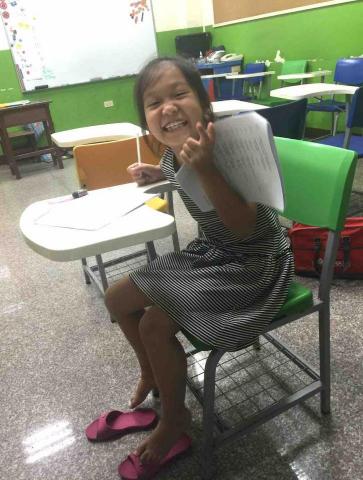 FiFi英文家教 - 開心的孩子