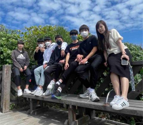 FiFi英文家教 - 與高中學生出遊