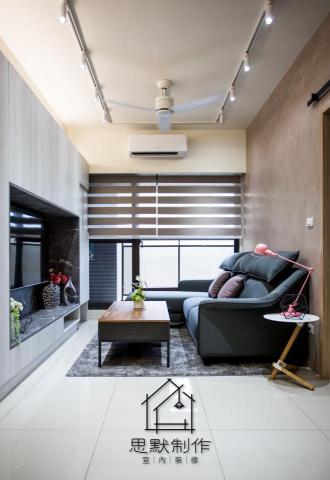 思默制作室內裝修有限公司 - 本案為新成屋,屋主2位擔任客服人員,居家辦公,委託思默制做進行全室整修之居家辦公宅!
 1.原有格局不符使用,希望1房1衛拆除,變更成2獨立房間,彼此工作不互相打擾,並能保有私人空間
 2.喜愛烘焙需增加電器櫃
 3.客廳大量收納空間,保有神明廳供俸的位置
 經過思默制作完整規劃及施工,完成了屋主的居家辦公宅夢想!! 思默制作室內裝修有限公司 - 本案為新成屋,屋主2位擔任客服人員,居家辦公,委託思默制做進行全室整修之居家辦公宅!
 1.原有格局不符使用,希望1房1衛拆除,變更成2獨立房間,彼此工作不互相打擾,並能保有私人空間
 2.喜愛烘焙需增加電器櫃
 3.客廳大量收納空間,保有神明廳供俸的位置
 經過思默制作完整規劃及施工,完成了屋主的居家辦公宅夢想!!