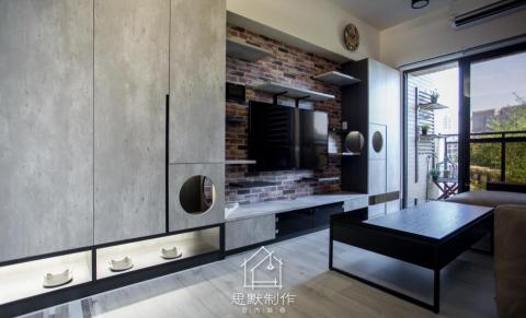 思默制作室內裝修有限公司 - 本案為新成屋裝修,屋主新婚夫妻飼養4隻可愛貓咪,喜愛跟貓咪互動,委託思默制做進行全室整修之寵物宅:
1.平常有書房閱讀及上網習慣,能規劃空間供閱讀/上網/休憩之獨立書房
2.貓咪能有用餐及貓砂盆空間,增加貓跳板等貓咪設施
3.廚房能改成開放空間,地板貼超耐磨木地板
經過思默完整規劃及施工,完成了屋主的寵物宅夢想!! 思默制作室內裝修有限公司 - 本案為新成屋裝修,屋主新婚夫妻飼養4隻可愛貓咪,喜愛跟貓咪互動,委託思默制做進行全室整修之寵物宅:
1.平常有書房閱讀及上網習慣,能規劃空間供閱讀/上網/休憩之獨立書房
2.貓咪能有用餐及貓砂盆空間,增加貓跳板等貓咪設施
3.廚房能改成開放空間,地板貼超耐磨木地板
經過思默完整規劃及施工,完成了屋主的寵物宅夢想!!