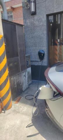 裡原企業(專辦電錶申請、充電樁規劃) - 充電樁安裝完成測試 裡原企業(專辦電錶申請、充電樁規劃) - 充電樁安裝完成測試
