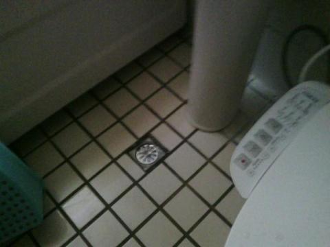 桃園科技抓漏(抓漏免打牆） - 肉眼看的