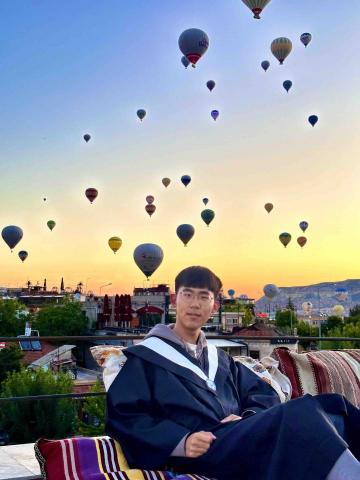 蔡世勇 - 去捷克當交換學生，跟同學去土耳其搭熱氣球實現夢想！