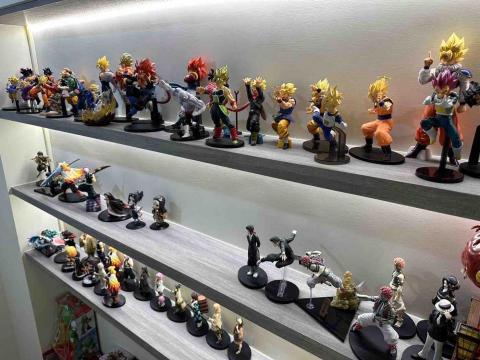 亨達木工 - 大甲透天 層板放公仔 亨達木工 - 大甲透天 層板放公仔