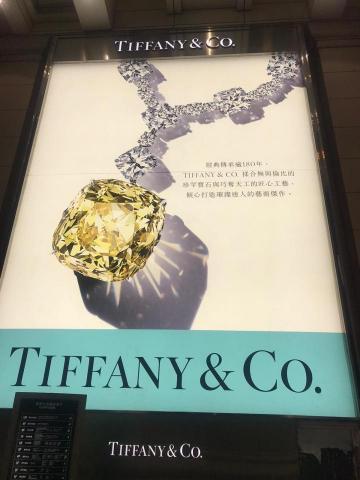 佐伊室內設計裝修工作室 - 未施工前,的亮度不均及暗淡