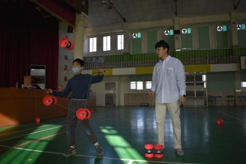 蔡宜珊 -  蔡宜珊 -