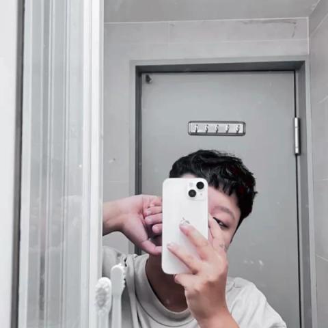 提供遛狗服務的專家陳子靜