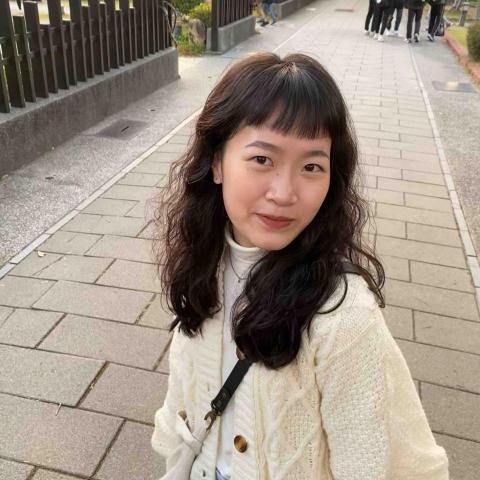 提供北投高中服務的專家謝佳均