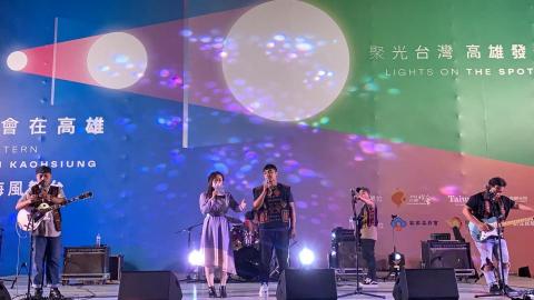 活動主持-君君 (客家語也OK唷^_<) - 2022 台灣燈會在高雄-多元文化海風舞台開幕主持