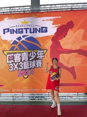 活動主持-君君 (客家語也OK唷^_<) - 