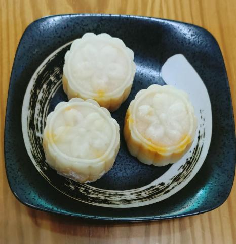 嘉佑烘焙坊 - 冰皮奶黃月餅