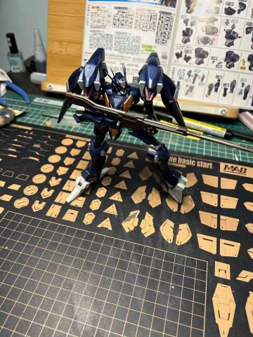 夜魚個人工作室 - 鐵騎鋼彈