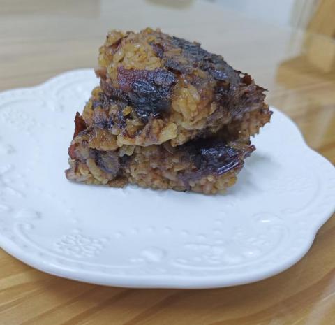 嘉佑烘焙坊 - 年花開月正圓甑糕