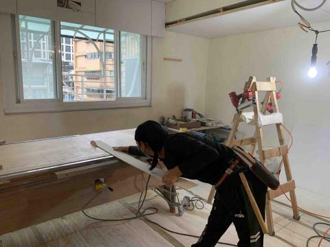 木鳥小築 - 女職人帥氣工作照