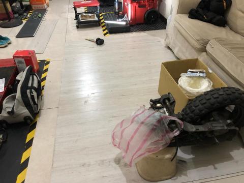 夢隼企業社 - 室內裝潢設計-地板地貼-施工前