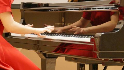 蔡紫誼(鋼琴教學/鋼琴陪練/打擊陪練) - 鋼琴獨奏會