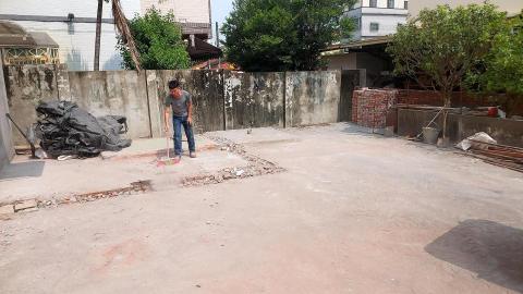 鑫順發企業社 - 拆除  磚塊  處理清運 
清除完 整理環境