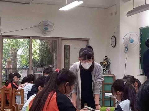 黃羽宣 - 於國中試教之紀錄