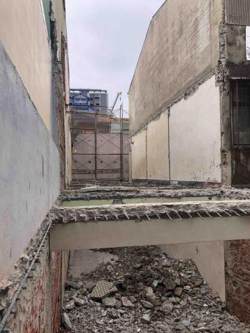 專業 打石 拆除 - 專業打石