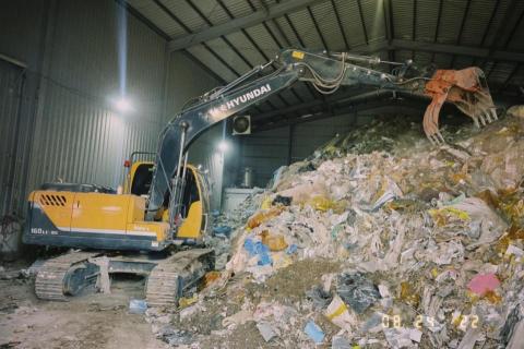 詠安國際工程有限公司 - HYUNDAI-160LC-夾斗 詠安國際工程有限公司 - HYUNDAI-160LC-夾斗