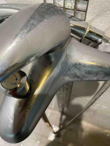 沈浩宇 - 水垢清除前