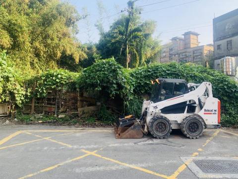 詠安國際工程有限公司 - BOBCAT-S590-夾斗 詠安國際工程有限公司 - BOBCAT-S590-夾斗