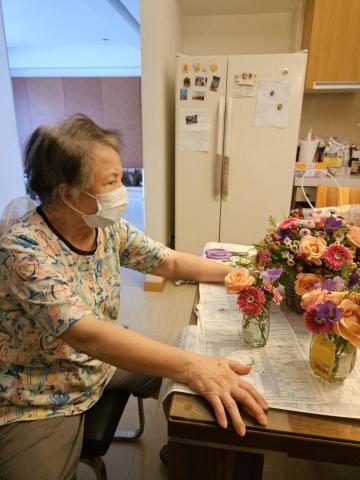 Milk's花藝×芳療×藝術手作工作室 - 銀髮族花藝課