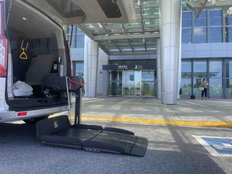 輪椅計程車/身障計程車/復康巴士/長照交通車/無障礙計程車 - 高鐵、機場接送