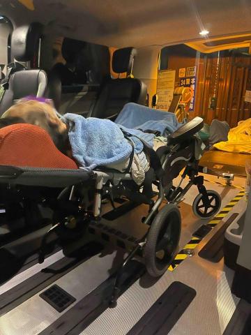 輪椅計程車/身障計程車/復康巴士/長照交通車/無障礙計程車 - 臥床接送