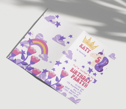 INRASSION - 生日派對邀請卡片設計,以公主、獨角獸世界為主題,粉紫色調帶來可愛夢幻的感覺 INRASSION - 生日派對邀請卡片設計,以公主、獨角獸世界為主題,粉紫色調帶來可愛夢幻的感覺