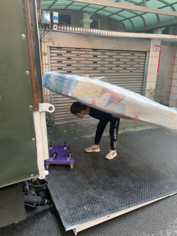 雙豪搬家 - 搬運床墊