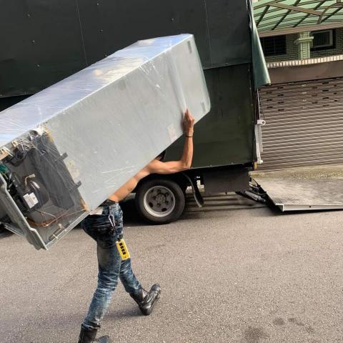 雙豪搬家 - 搬運冰箱