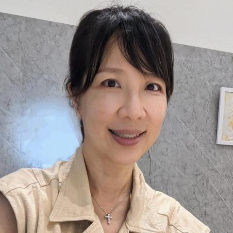 提供公關服務的專家馮娟