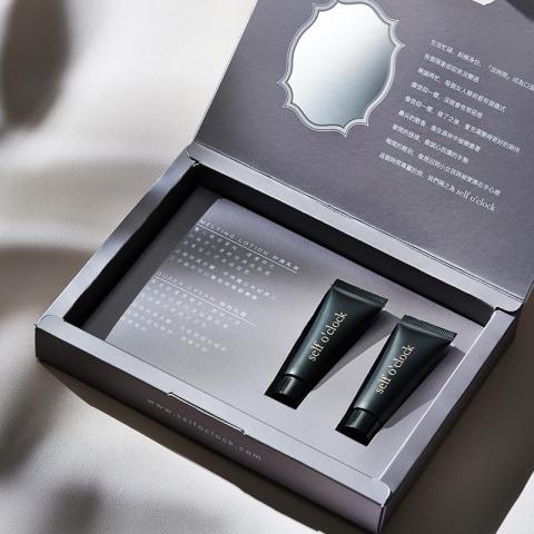 白眼姐姐工作室 - 以魔鏡為發想，製作試用包組合
帶給消費者新奇的感受