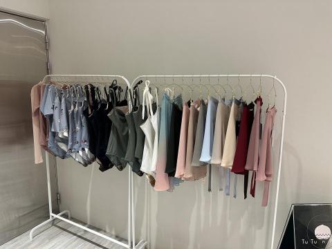 羅劭瑄 - 舞衣展示販售