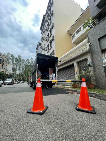 蔡宗熹個人小貨車貨運行（鑫旭） - 