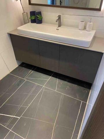 為一系統櫃家具 - 