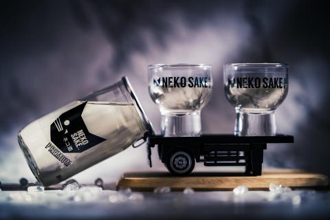 邱奕涵-多媒體攝影師 - NEKO SAKE™ 貓清酒 風格照 邱奕涵-多媒體攝影師 - NEKO SAKE™ 貓清酒 風格照