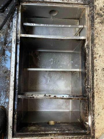 宸宸 - 油槽疏通清洗