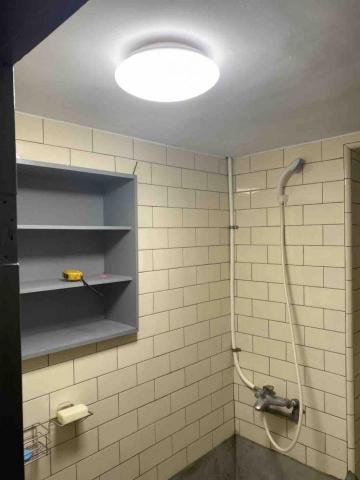 龍政皓企業社 - 廁所吸頂燈及洗手台裝設 龍政皓企業社 - 廁所吸頂燈及洗手台裝設