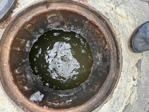 宸宸 -  化糞池抽取