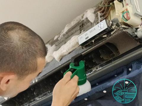 宗紀專業清潔 - 冷氣機清洗 宗紀專業清潔 - 冷氣機清洗