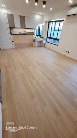 劉品君 - 卡扣地板 劉品君 - 卡扣地板