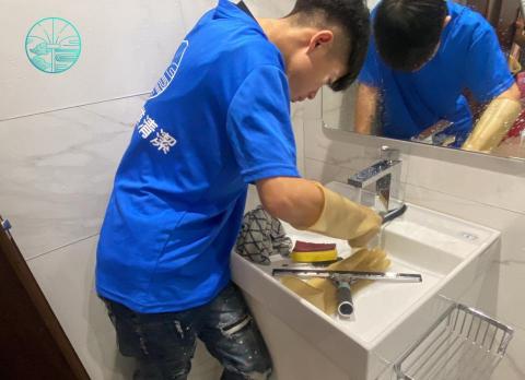 宗紀專業清潔 - 居家清潔中浴室清洗 宗紀專業清潔 - 居家清潔中浴室清洗