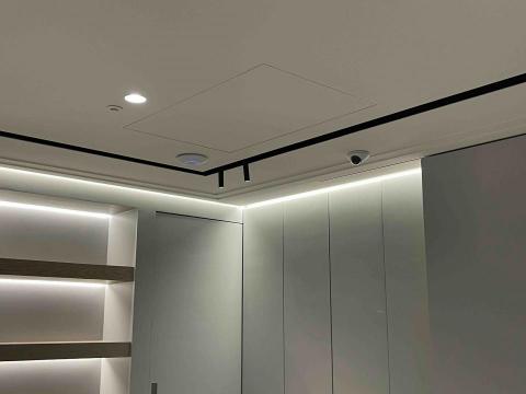 鋐基數位科技有限公司 - 監控與無線基地台