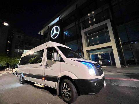 尊爵聯盟車群 - 