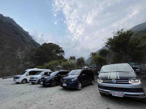 尊爵聯盟車群 - 