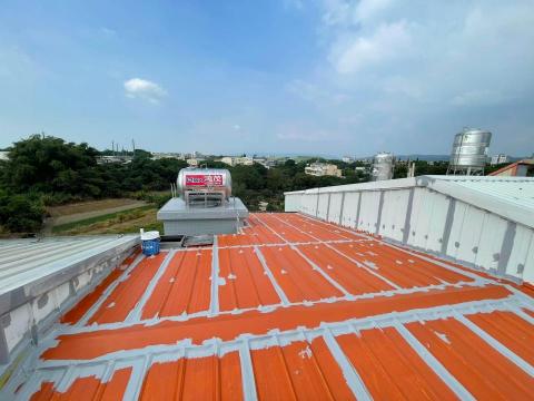 凱恩防水 - 接縫處 螺絲位止水 補強